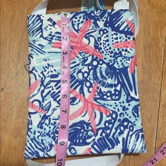 NWT tropical print crossbody bag - Picture 8 of 8